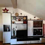Hoamat Schmalzreich Andrea Daire Lam