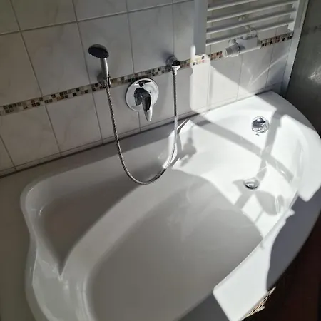 Hoamat Schmalzreich Andrea Apartment Lam